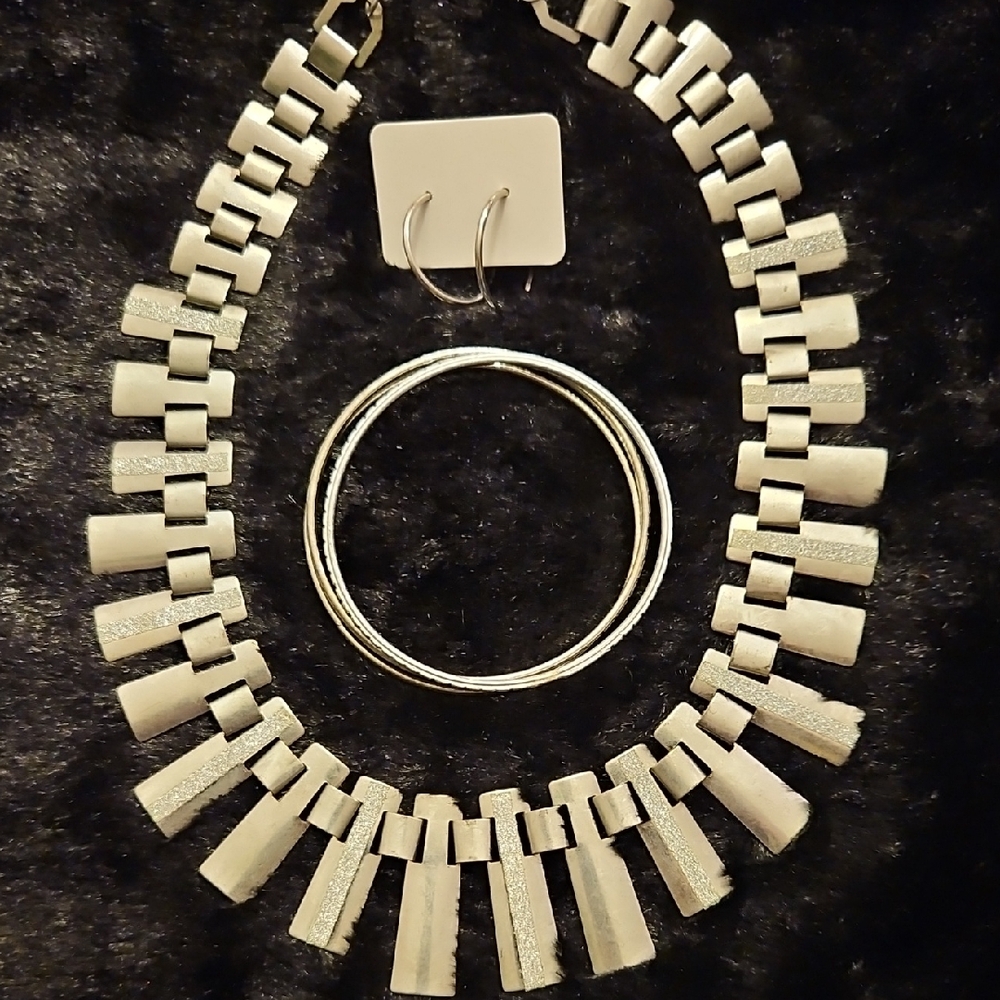 Silver Tone Statement 18" +3 Necklace, Hoop Earring and Bangle Bracelet Set